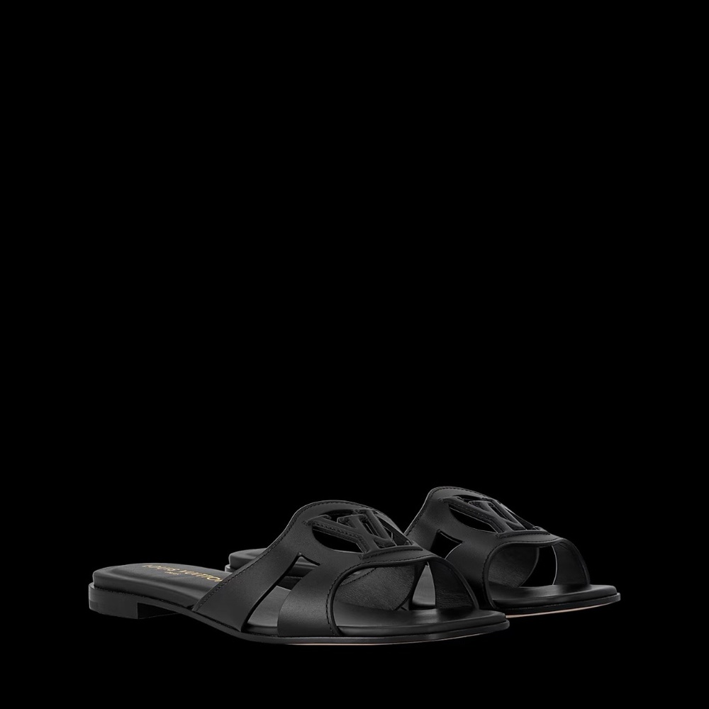 LV Isola Flat Mule Size 10